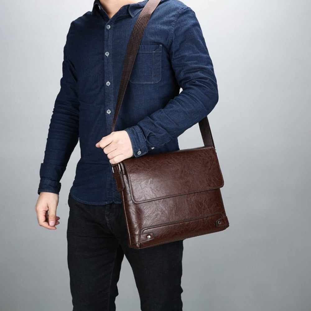 Men's Crossbody Bag – Large Capacity, Multi-Pocket, Adjustable Strap, for Everyday Use – detail view 4