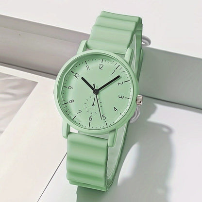 Women's Quartz Watch - Macaron Color Silicone Cute Casual Round Analog Fashion Wrist for Girls - product detail view 4