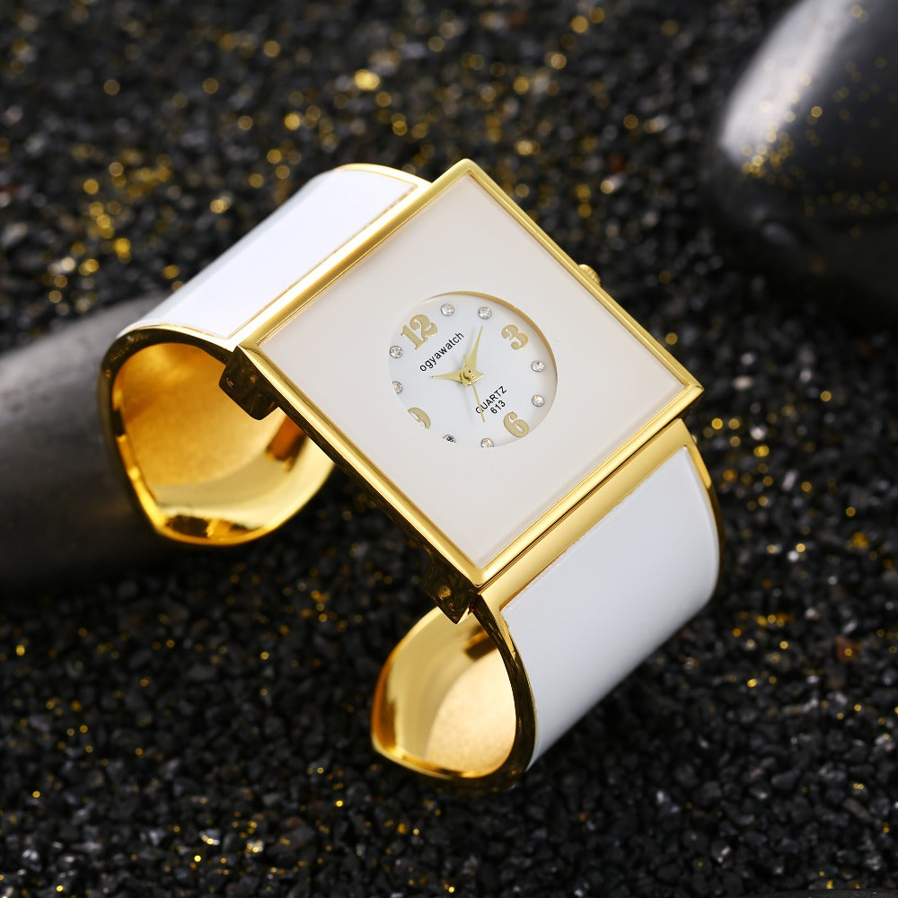 Women's Quartz Watch - Square for Sophisticated Wristwatch, Minimalist Rectangle Dial, Fashion - product detail view 3