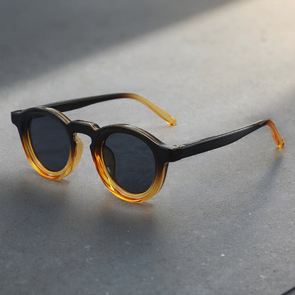 Sunglasses for Men - Oversized Round Gradient Lens UV400 Retro Vintage Style for & Women - product detail view 15