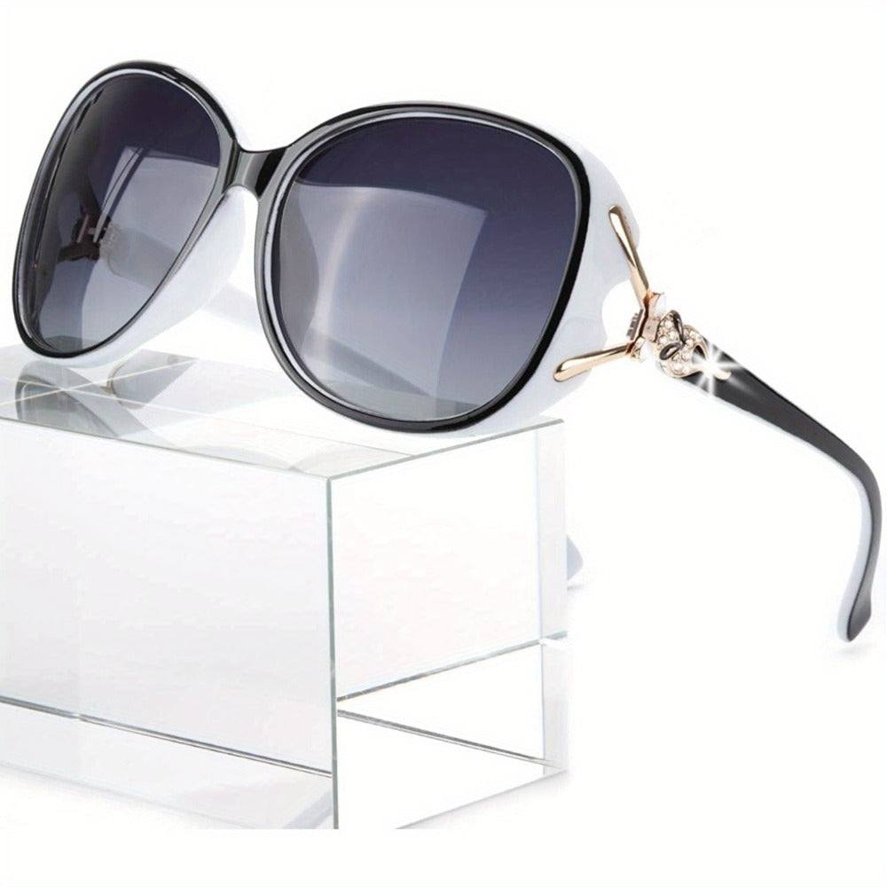 Sunglasses for Women - Oversized for UV400 Large Frame Anti-Glare Fashion Eyewear 8842 Style - product detail view 3