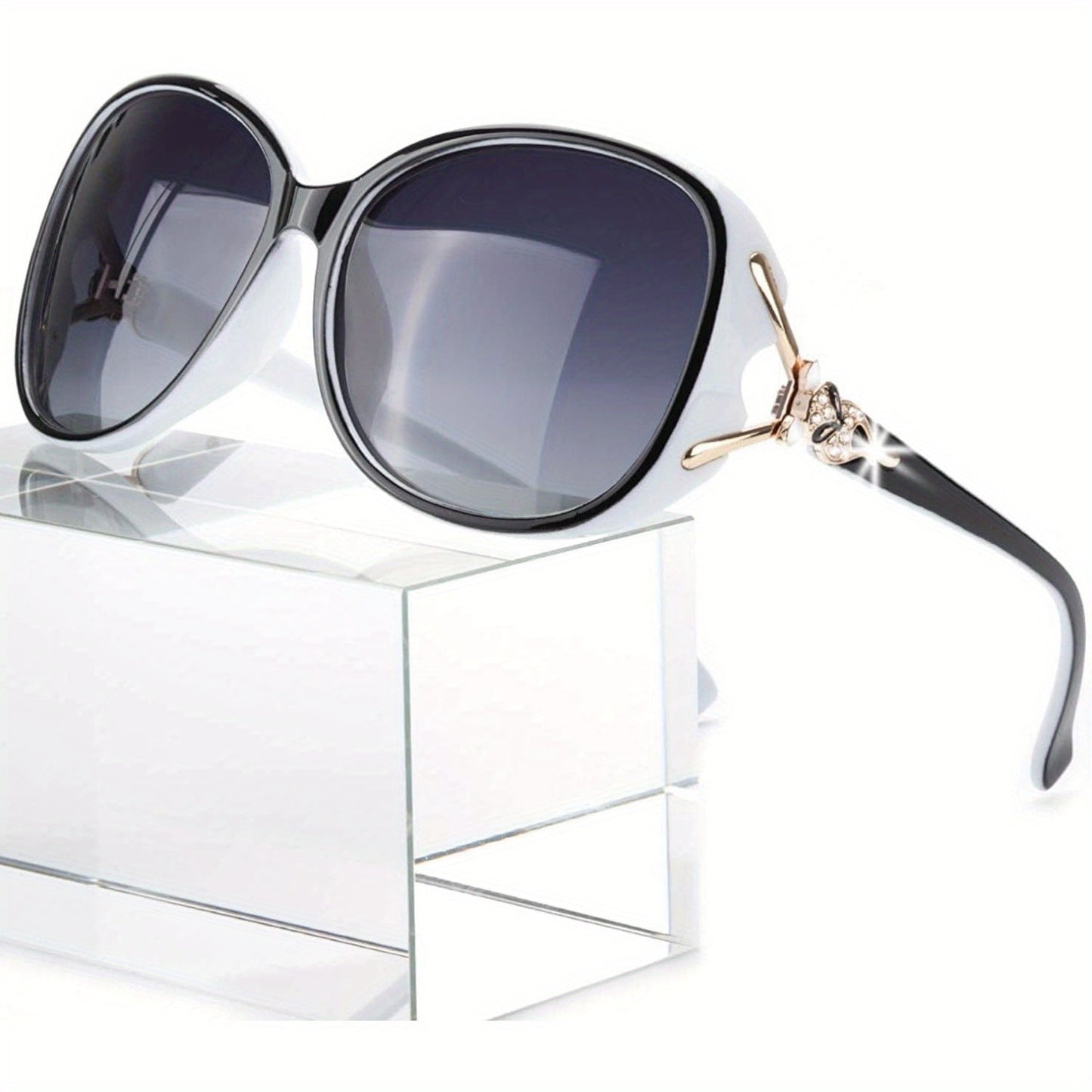 Sunglasses for Women - Oversized for UV400 Large Frame Anti-Glare Fashion Eyewear 8842 Style - product detail view 19