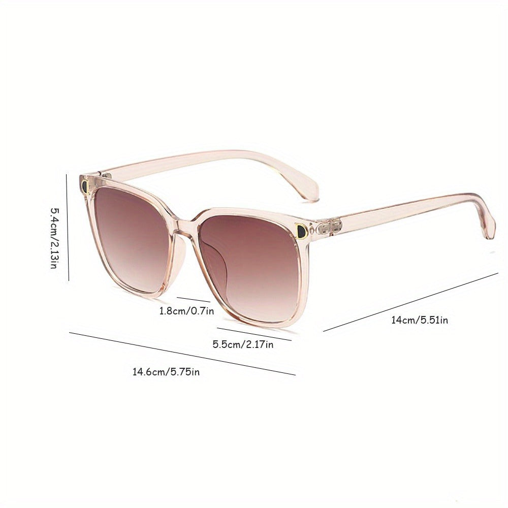 Sunglasses for Women - Retro D-Shape Anti-Reflective PC Lenses Lightweight Fashion Eyewear for - product detail view 2