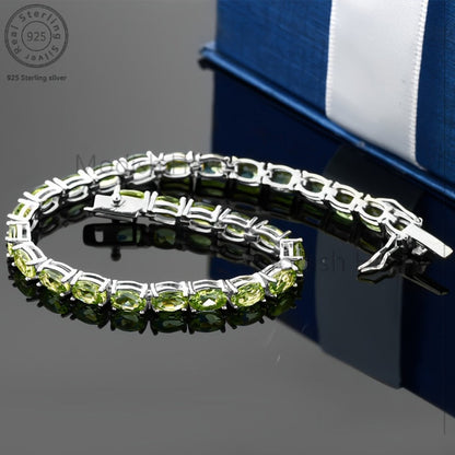Tennis Bracelet - Green Peridot 925 Sterling Silver with CZ Zirconia - Elegant Women's - product detail view 8