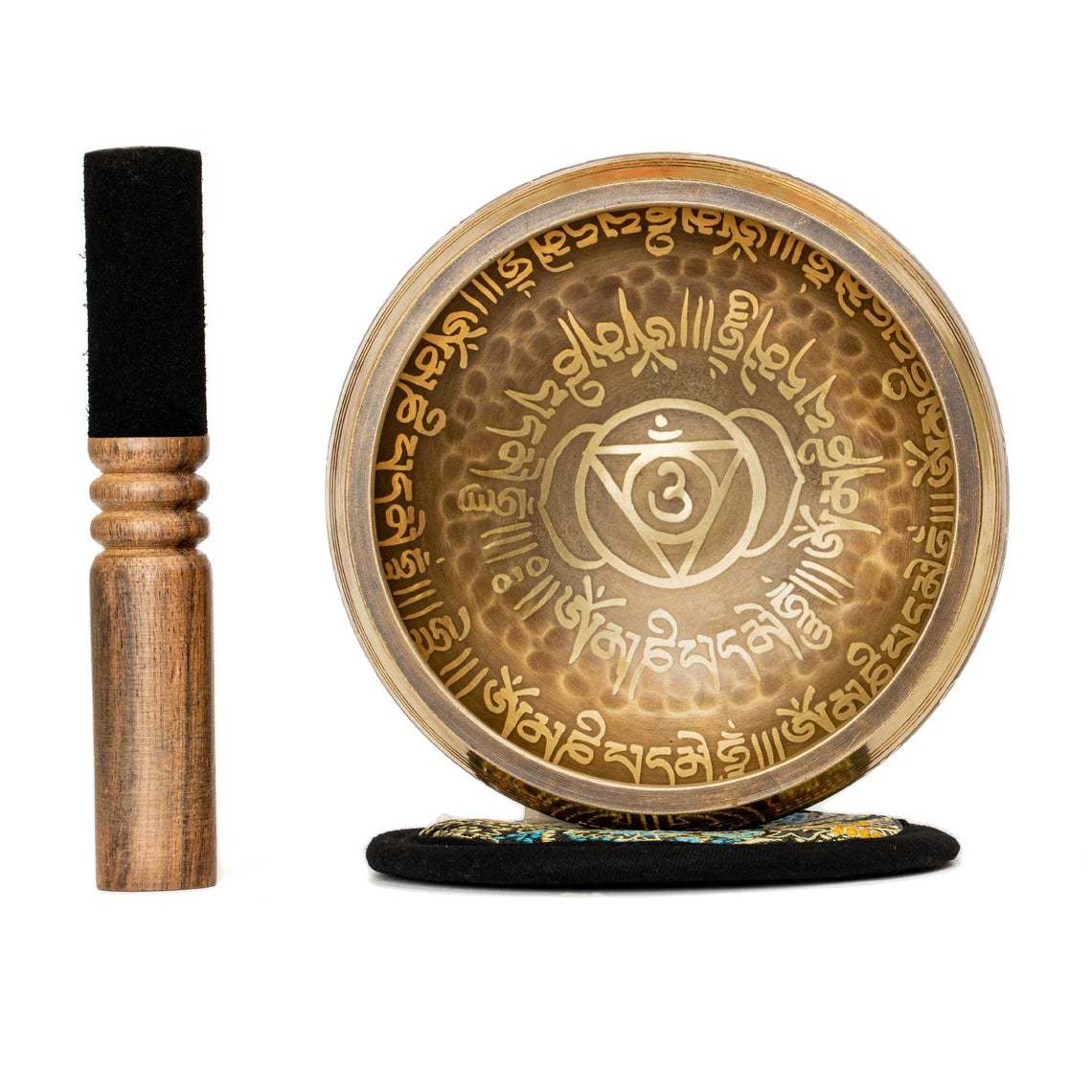 Tibetan Singing Bowl Set shown in the Third Eye Chakra option