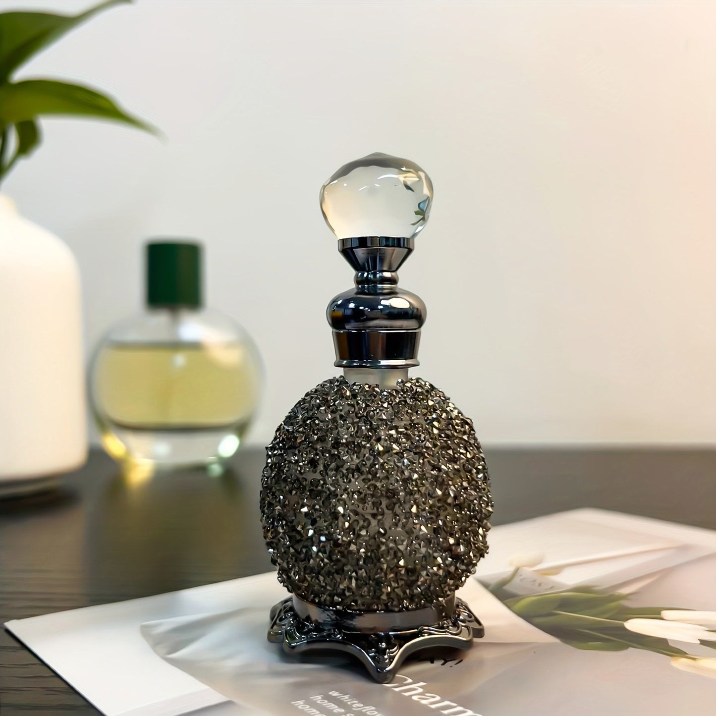 Perfume Bottle Refillable Atomizer 0.51oz, Vintage Imitation Crystal Arabic Style Empty Essential Oil Spray Bottle