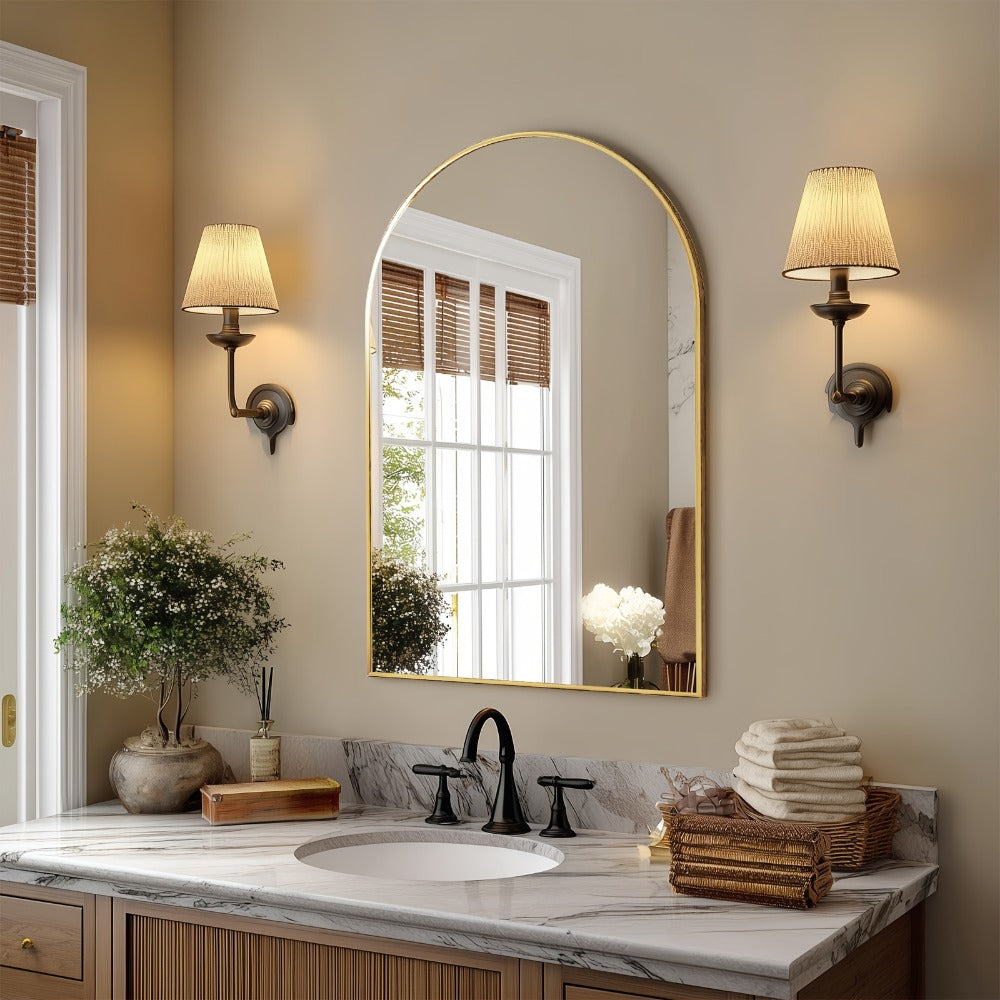 Wall-Mounted Metal Wall Mirror, Bathroom Vanity Mirror for Dressing and Daily Routines detail image