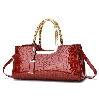 Women's Handbag – Alligator Pattern Evening Glossy Dinner – detail view 2