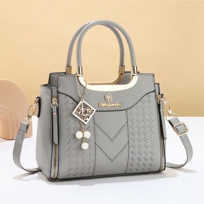 Tote Bag for Women – Large Embroidery Thread Texture Vintage – detail view 4